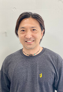 fifth スタイリスト：横川公一